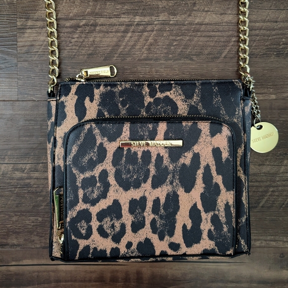 Steve Madden Handbags - Steve Madden Crossbody Purse